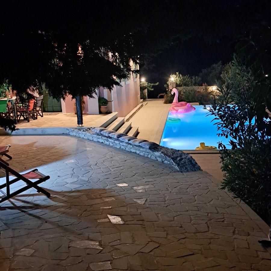 Country Villa Atheras Luaran gambar