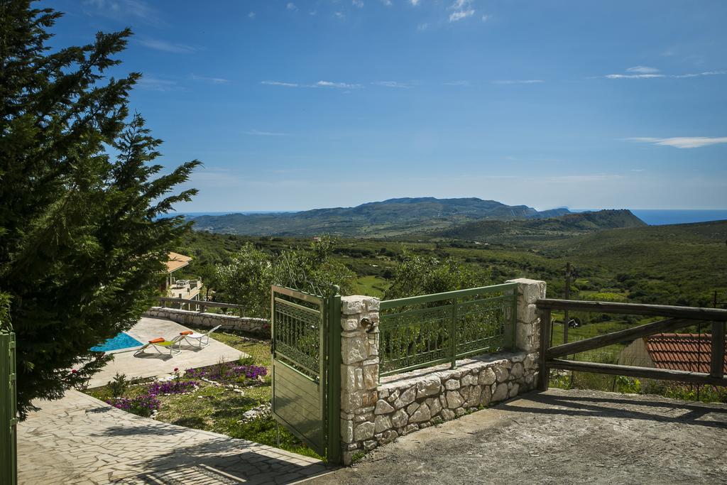 Country Villa Atheras Luaran gambar